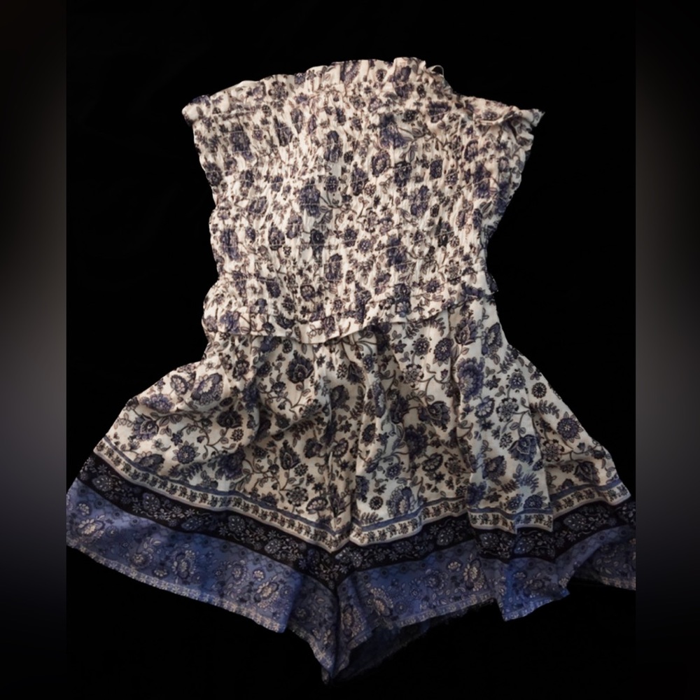 Floral Romper by Jessica Simpson!! Beautiful blue and white detailing.